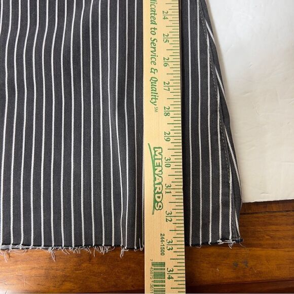 Judy Blue® Ultra High Rise Super Flare Jean 25 - Picture 7 of 16